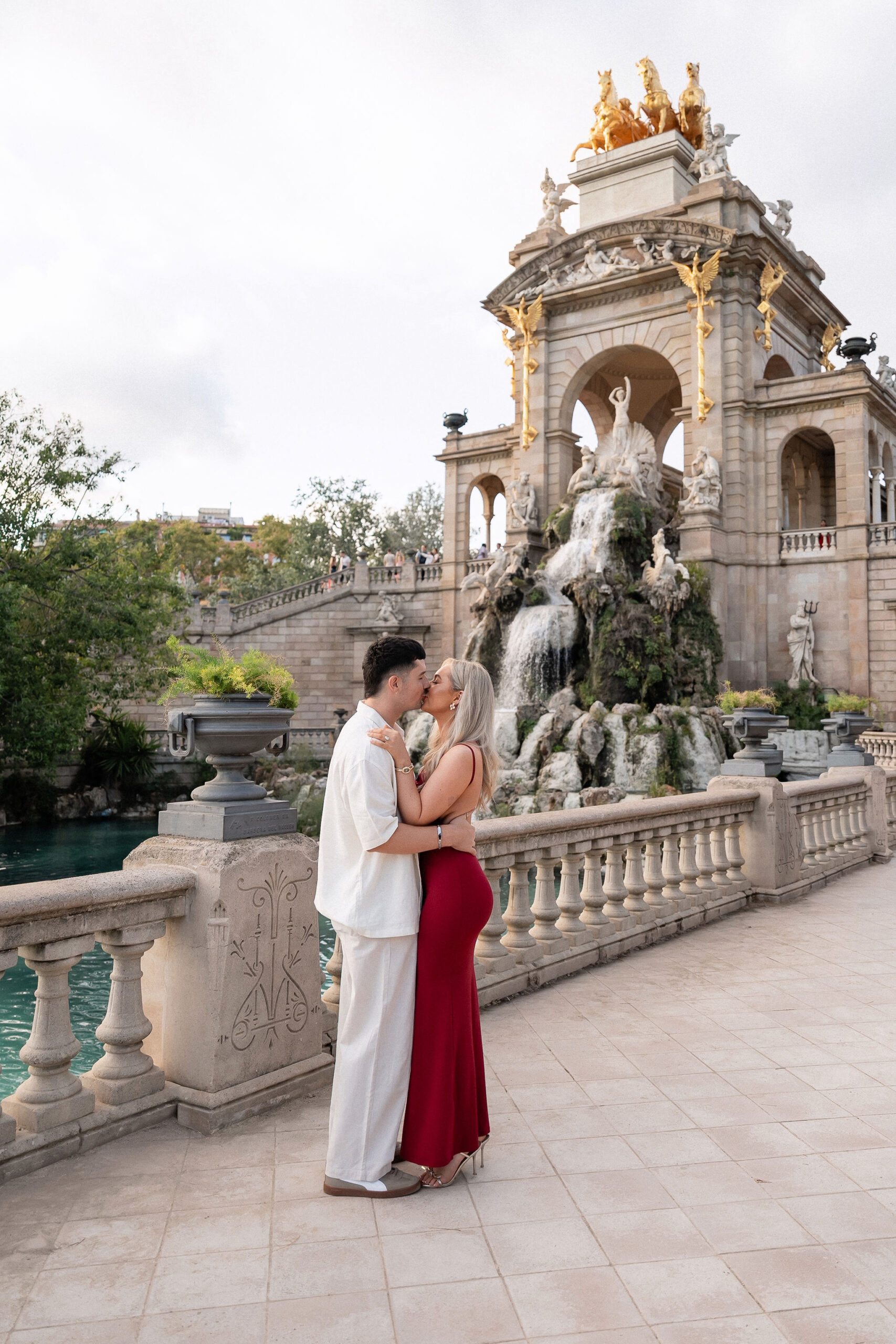 _A746844 Ciutadella Park Barcelona Surprise Proposal